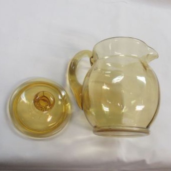 Paden City Elegant Glass Amber Ribbed Optic 6 1/4 Inch Guest Pitcher with Lid - Picture 5 of 5